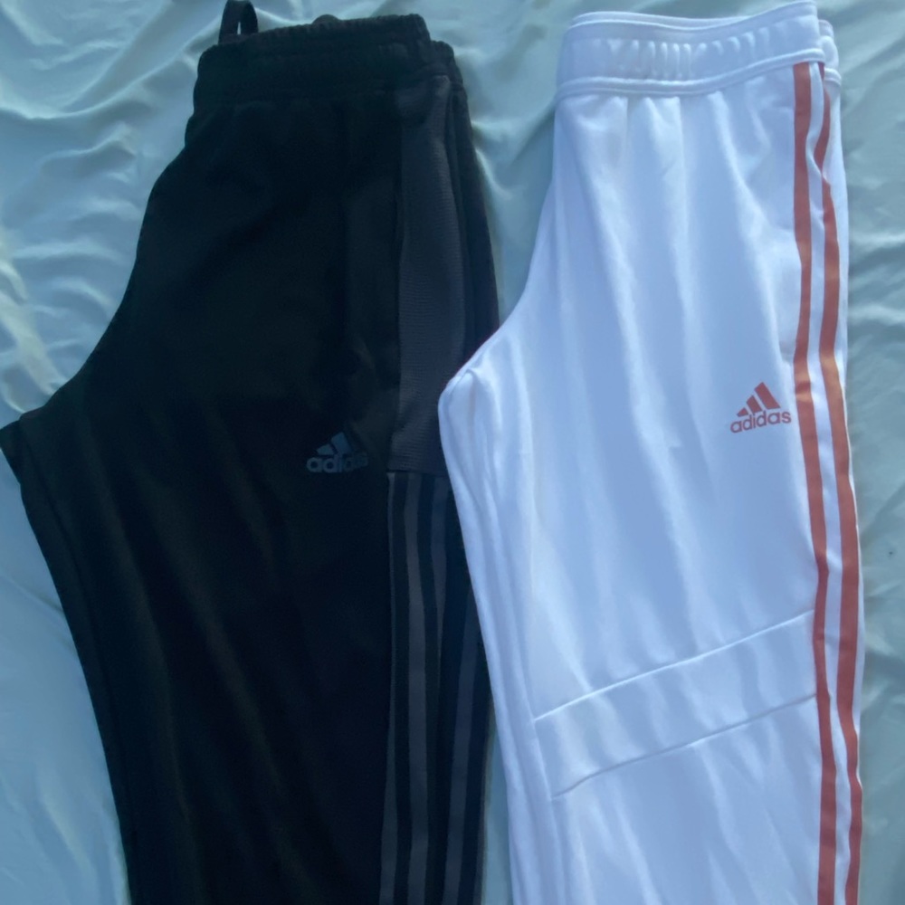 Adidas tiros